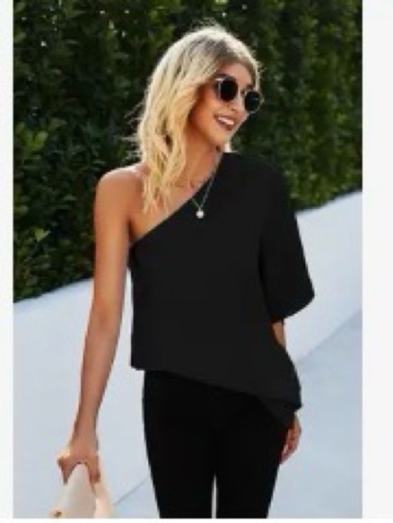 Tops - One-Shoulder asymmetrical Black top